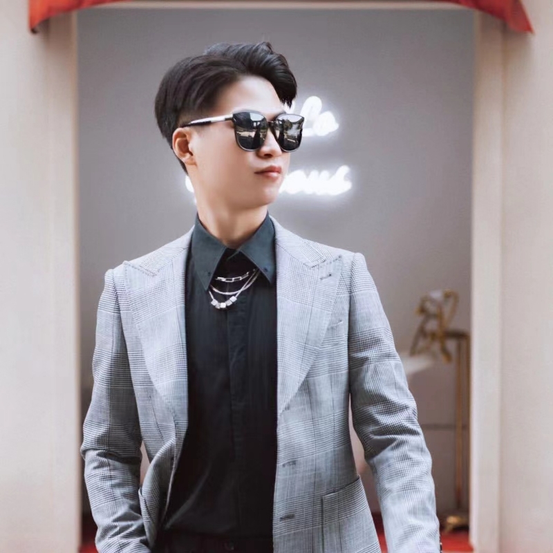 苟逸飞48的第一张照片--惠州交友中心